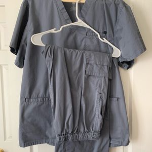 Grey Scrubs